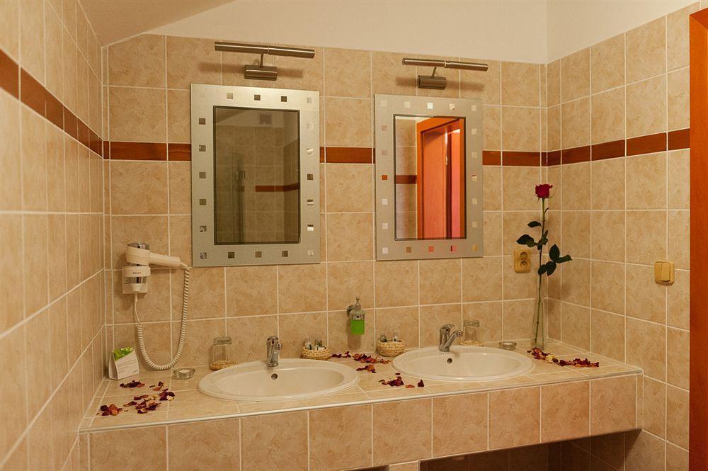 Green Inn Hotel Hotel Ostrawica