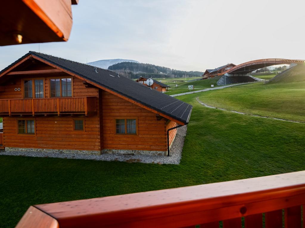 Green Inn Hotel 4*