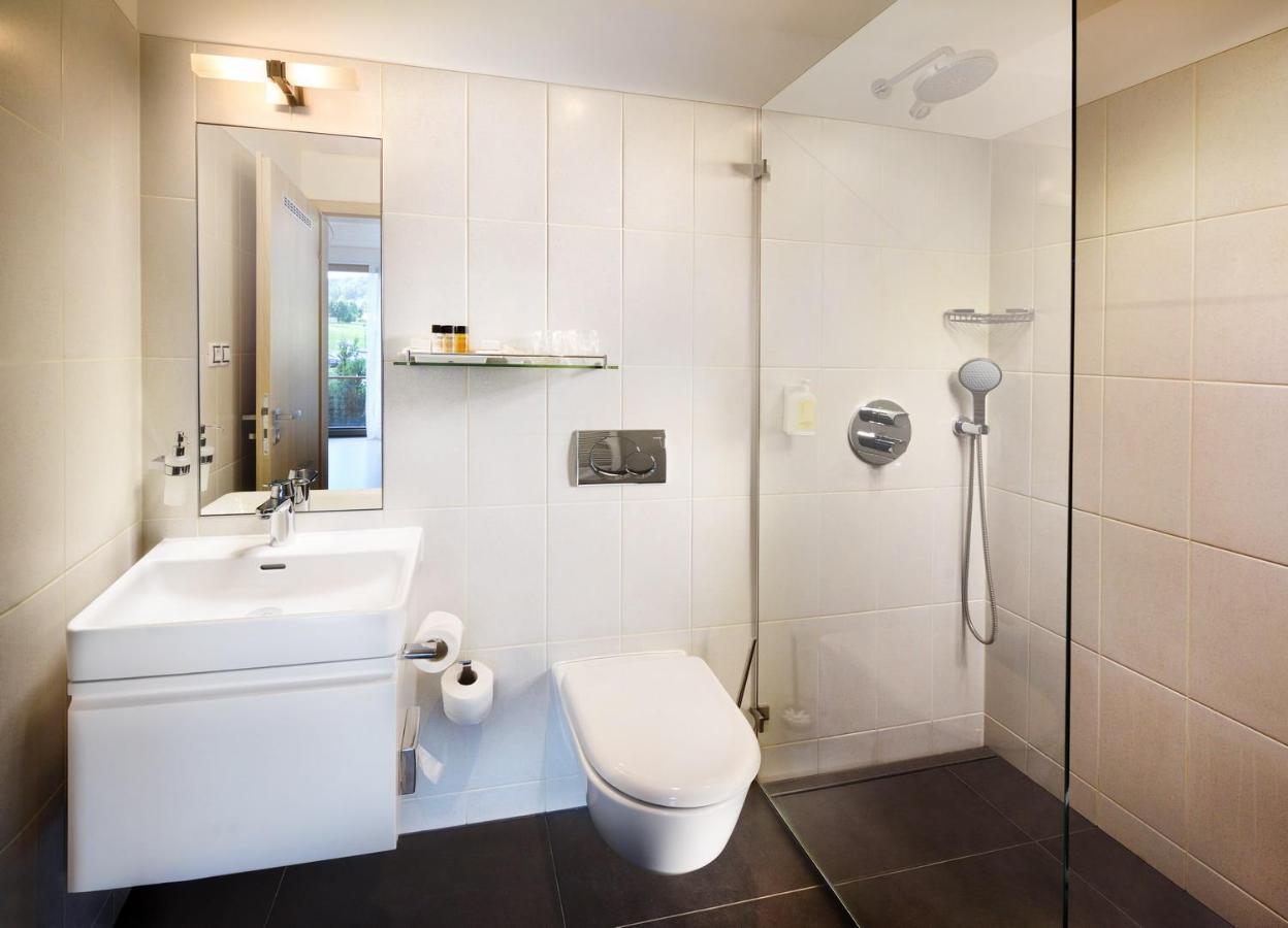 Green Inn Hotel 4*